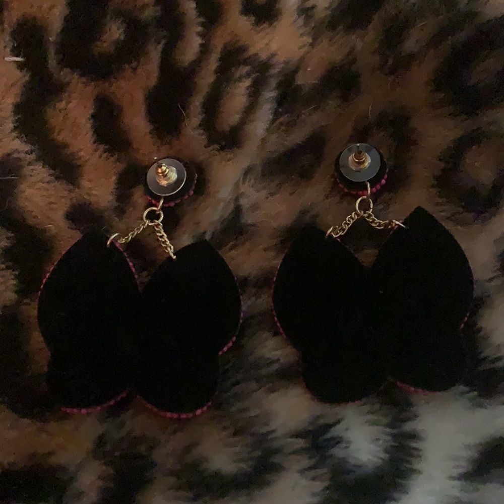 Butterfly Earrings - Picture 6 of 7